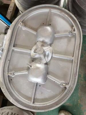کلاس ABS تایید شده باز شدن سریع نوع فلاش طوماری Oval Flush نوع آلومینیوم دریای Manhole Cover تامین کننده