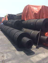 نصب و راه اندازی آسان Fenders لاستیک Tugboat برای Tugboats، جذب شوک تامین کننده