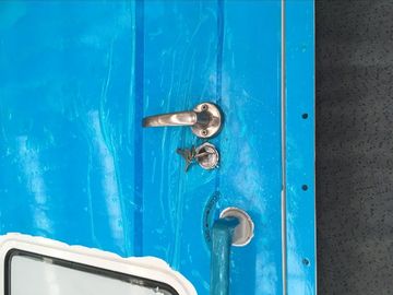 درهای سفارشی دریایی از جنس استنلس استیل و آلومینیوم با پنجره ZY-D029 تامین کننده
