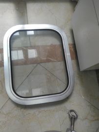 نصب و راه اندازی ثابت و جوش نصب و راه اندازی درب دریایی با قاب آلومینیومی تامین کننده