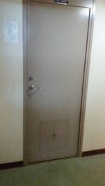 درب های فلزی ضد زنگ چپ یا راست به سمت جلو، درب کابین ضد آتش A60 تامین کننده